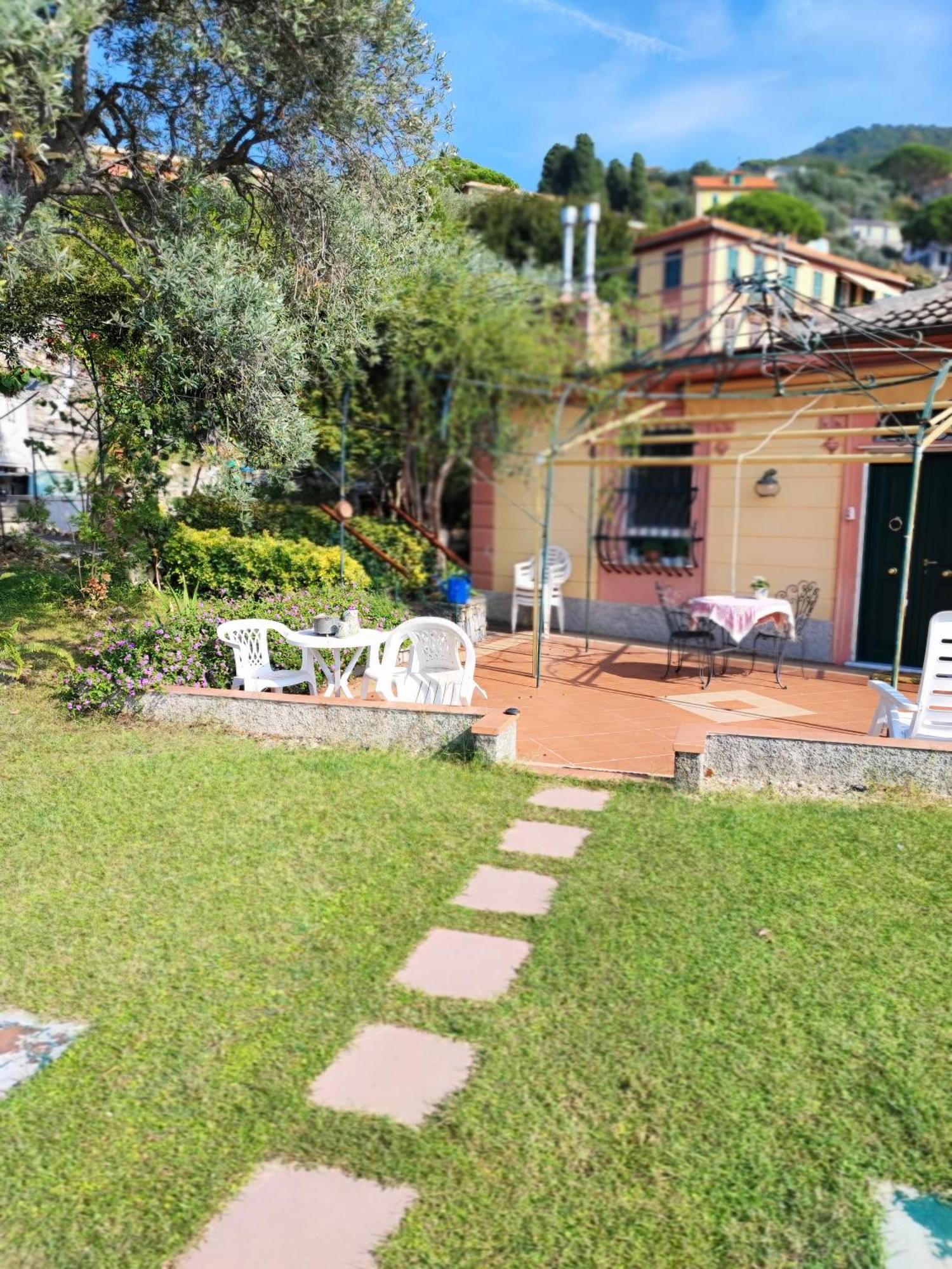 Villa Mortola Камольи Экстерьер фото